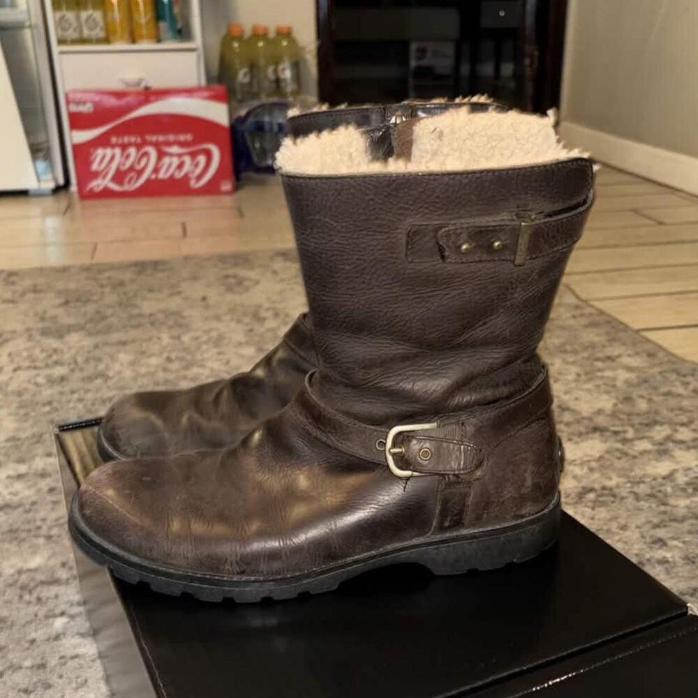 Vintage UGG Grandle Shearling Lined Leather Motorcycle Boots